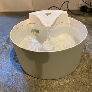 Pet Water Fountain